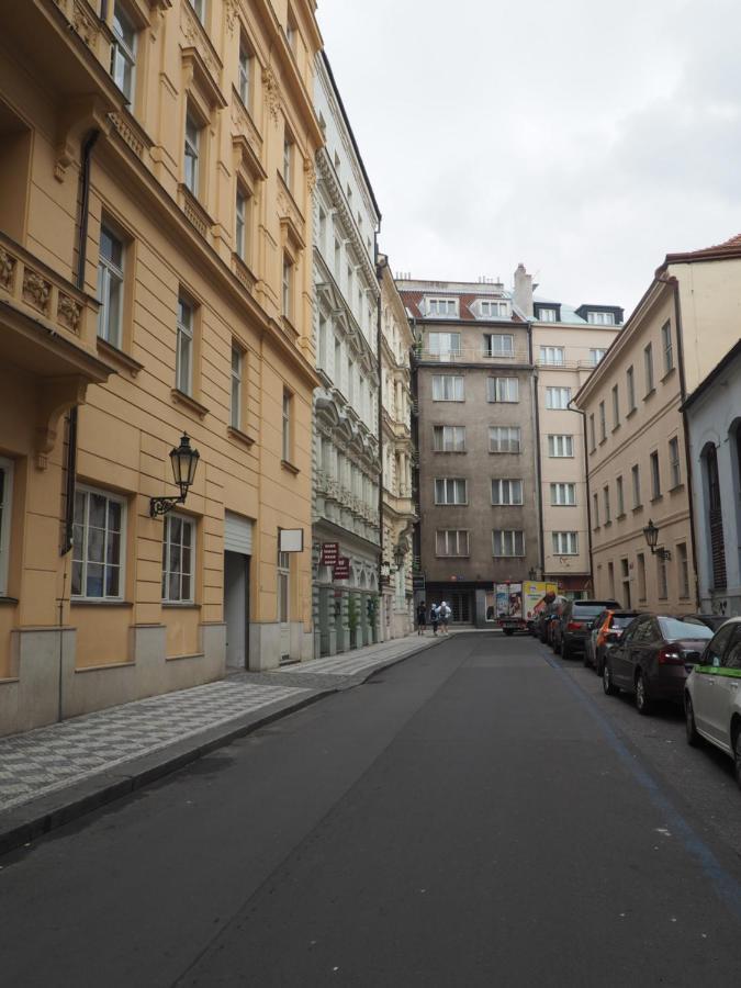 Stylovy Byt V Srdci Prahy Praga Exterior foto